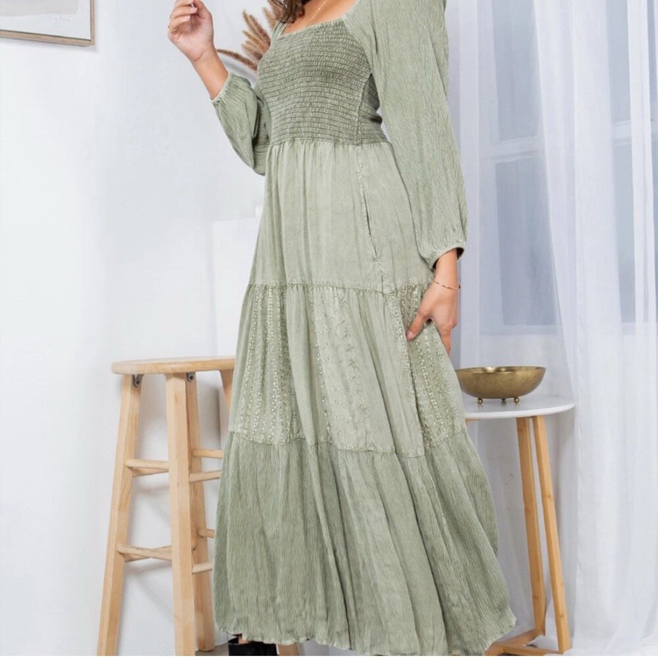 Young Threads The Olive Dress Cottage Core Boho Smocked Embroidered Maxi Sz M